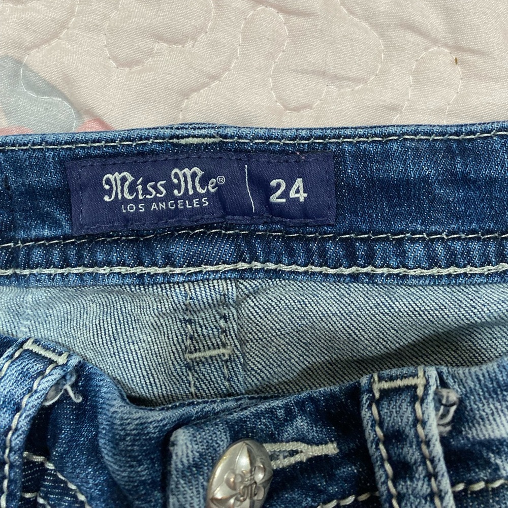 MISS ME LOW ROSE ANKLE SKINNY JEAN
